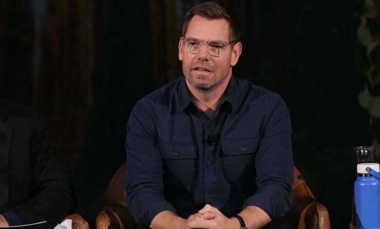 FBI searched former Rep. Eric Swalwell’s home in sexual misconduct investigation FBI searched former Rep. Eric Swalwell’s home in sexual misconduct investigation
