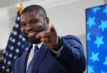 Florida holds primaries for governor and Congress, testing Trump’s grip on adopted state – WTOP News