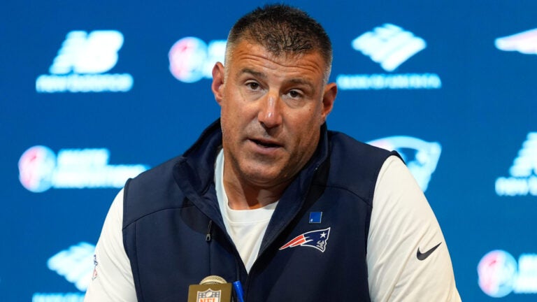 Mike Vrabel makes candid admission about Patriots’ depth issues Mike Vrabel makes candid admission about Patriots’ depth issues