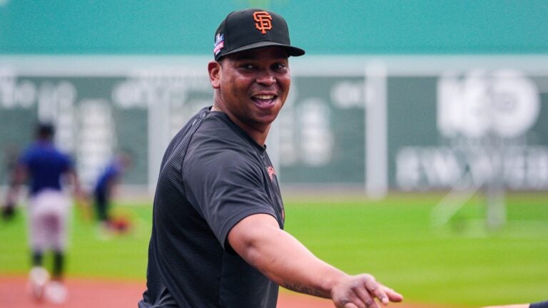 Watch: Fenway Park crowd boos Rafael Devers in first at-bat in Boston since Red Sox trade Watch: Fenway Park crowd boos Rafael Devers in first at-bat in Boston since Red Sox trade
