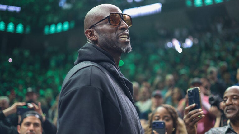 Timberwolves to retire Kevin Garnett’s jersey after their Feb. 28 game vs. Celtics