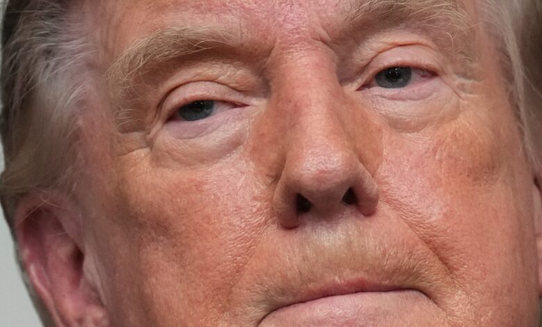 Investigators examining foes of Trump seek interviews related to Mar-a-Lago search, AP sources say – WTOP News