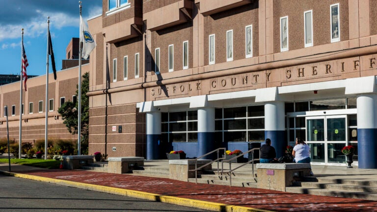 City Council calls on Suffolk sheriff to change policies for officers involved in fatal incidents City Council calls on Suffolk sheriff to change policies for officers involved in fatal incidents