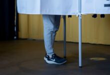‘Yes’ vote takes early lead in Iceland’s EU talks referendum | CNN