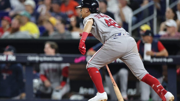 Anthony Seigler hits go-ahead triple in 9th and Red Sox beat Marlins 4-2 Anthony Seigler hits go-ahead triple in 9th and Red Sox beat Marlins 4-2