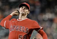Klassen pitches through ‘jelly’ legs early en route to dominating Astros