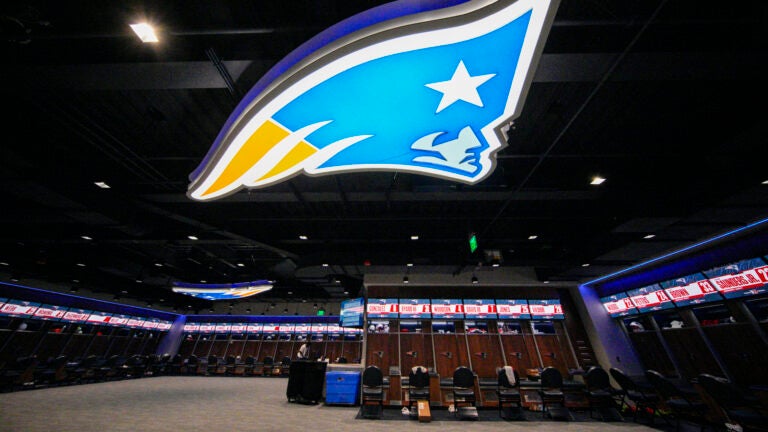 Tour the Patriots’ new 160,000-square-foot training facility Tour the Patriots’ new 160,000-square-foot training facility