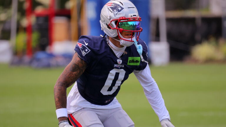 Mike Vrabel reveals reason behind Christian Gonzalez’s joint practice absence