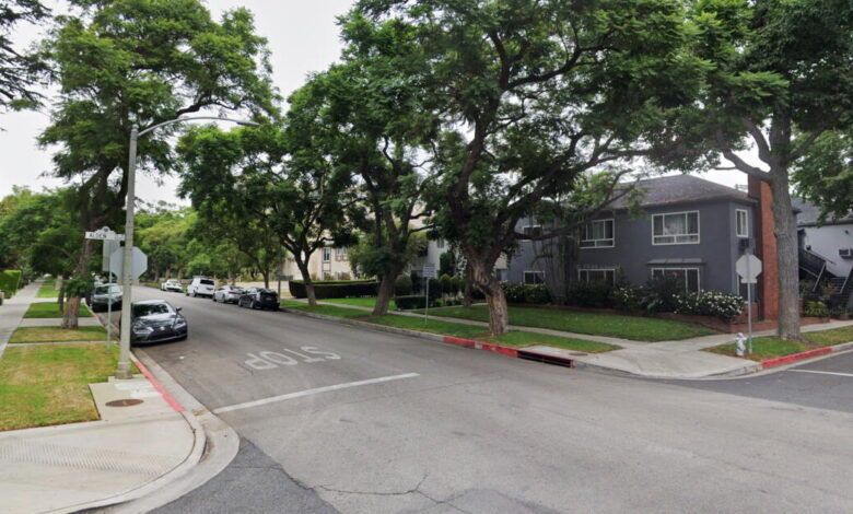 Beverly Hills alley fight leaves one man dead, another wounded