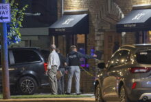 Hallan 57 cuerpos en descomposición en funeraria del extremo sur de Chicago