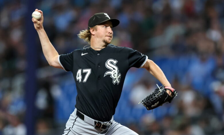 White Sox move Erick Fedde to bullpen, keep Noah Schultz in rotation after Luis Castillo trade White Sox move Erick Fedde to bullpen, keep Noah Schultz in rotation after Luis Castillo trade