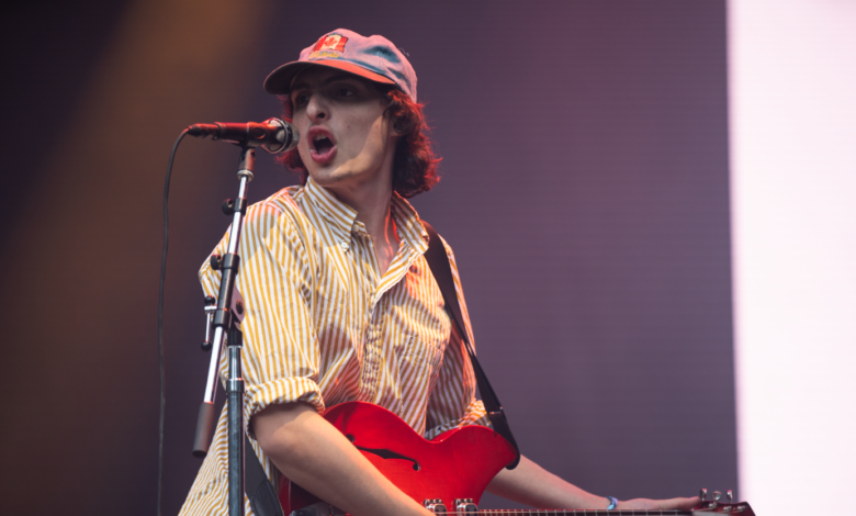 Review: It’s Finn Wolfhard’s first Lollapalooza. But his music is no stranger to Chicago Review: It’s Finn Wolfhard’s first Lollapalooza. But his music is no stranger to Chicago