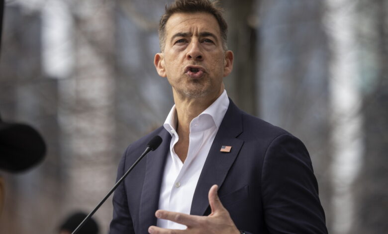 Joining mayor’s race, Giannoulias casts himself as a coalition builder, says Johnson ‘has not met the moment’ Joining mayor’s race, Giannoulias casts himself as a coalition builder, says Johnson ‘has not met the moment’