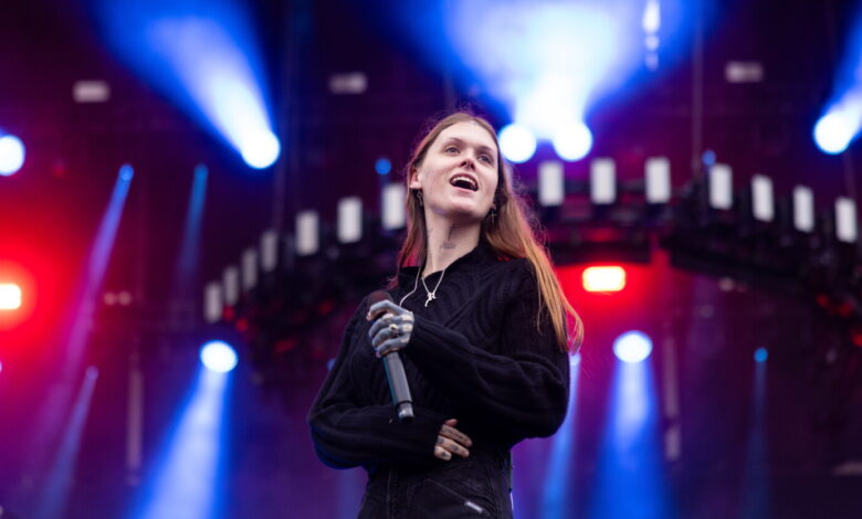 Review: Southern Gothic songstress Ethel Cain connects with fans