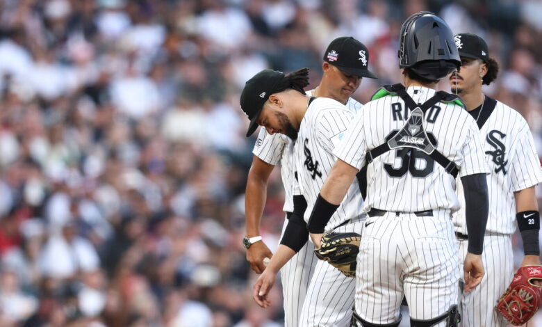 Luis Castillo struggles again, Luis Robert Jr. hits two home runs in White Sox’ 10-5 loss to Mets Luis Castillo struggles again, Luis Robert Jr. hits two home runs in White Sox’ 10-5 loss to Mets
