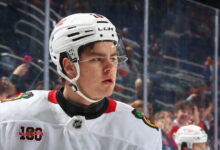 How Blackhawks rookie Anton Frondell is preparing to play center in the NHL