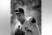 White Sox legend Tommy John deserved a Chicago-style send-off