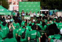 Hundreds rally for ‘union power’ in support of Shedd workers contract fight