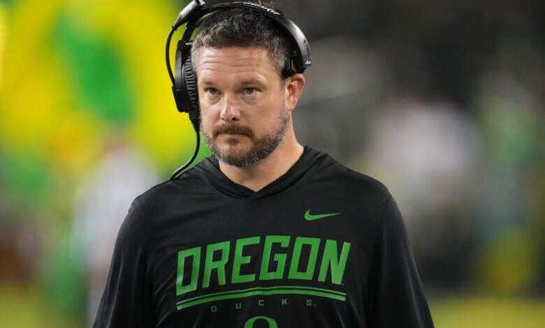 Oregon HC Dan Lanning Delivers Bold Comparison for UCLA Oregon HC Dan Lanning Delivers Bold Comparison for UCLA