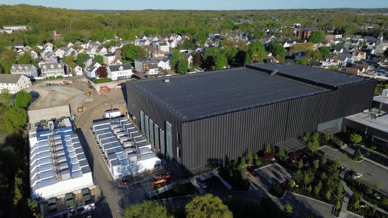 Healey signs executive order requiring new data centers to get local approval before development Healey signs executive order requiring new data centers to get local approval before development