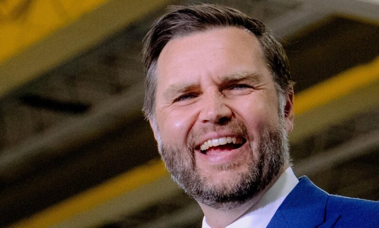 ‘Whaaaaaaat????’: Critics Sound Alarm After ‘Terrifying’ JD Vance Moment ‘Whaaaaaaat????’: Critics Sound Alarm After ‘Terrifying’ JD Vance Moment