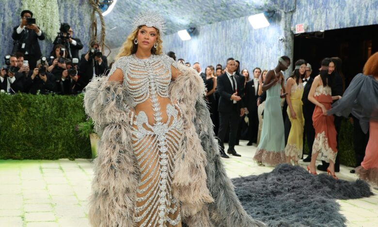 Beyoncé releases new ‘B’Day’ anniversary album ahead of 45th birthday Beyoncé releases new ‘B’Day’ anniversary album ahead of 45th birthday