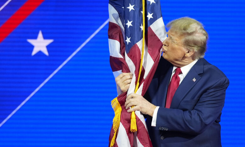 Critics Erupt Over Trump’s 9/11 Claims: ‘Disgusting Thing to Lie About’ Critics Erupt Over Trump’s 9/11 Claims: ‘Disgusting Thing to Lie About’