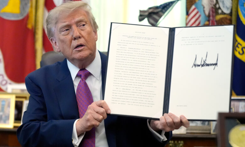 Not a Shore Thing: Trump’s Lake America Name Swap Flops With Majority of US Citizens, New Poll Shows