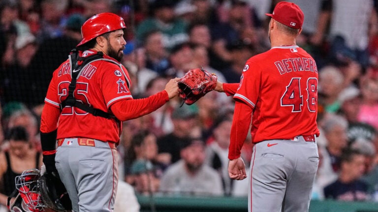 Reid Detmers strikes out 9 as Angels beat Red Sox 6-1, ending Boston’s streak Reid Detmers strikes out 9 as Angels beat Red Sox 6-1, ending Boston’s streak