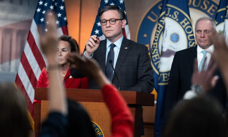 House passes 3-month funding bill averting government shutdown House passes 3-month funding bill averting government shutdown
