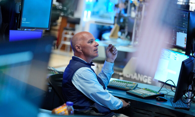 Asian shares are mixed after global bond sell-off and drop in oil prices – WTOP News Asian shares are mixed after global bond sell-off and drop in oil prices – WTOP News