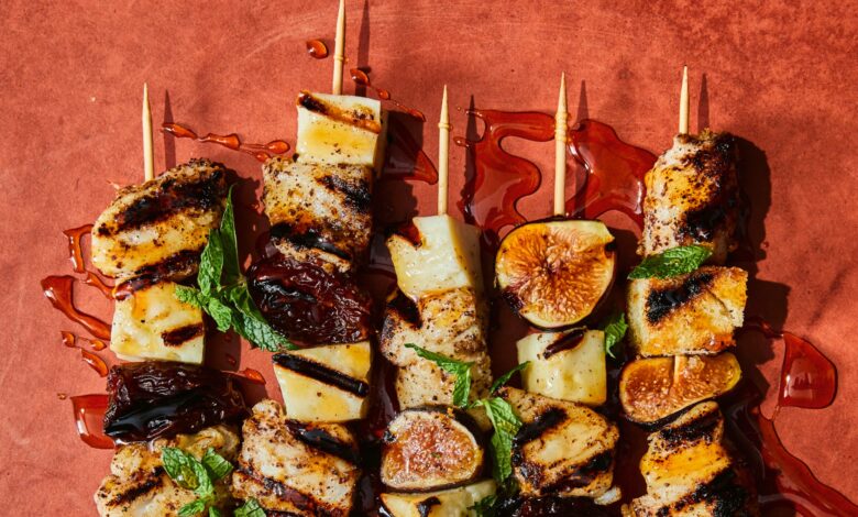 When lunch is the main event, here’s a ‘Greek Out’ take on halibut and halloumi skewers – WTOP News When lunch is the main event, here’s a ‘Greek Out’ take on halibut and halloumi skewers – WTOP News