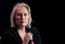 Crypto Darling Gillibrand’s 11th-Hour Flip-Flop Helps Block Trump Crypto Bill