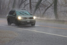 Rain, fog and crashes slow Tuesday morning commute across DC area – WTOP News