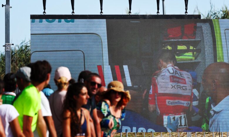 I’ve Covered Cycling Since Payphones. Pogačar’s Vuelta Crash Showed How Much Has Changed.