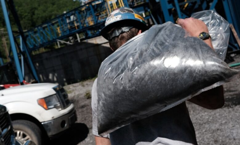 Sickened coal miners plead for their black lung benefits as cases surge Sickened coal miners plead for their black lung benefits as cases surge