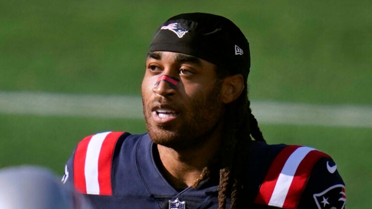 Stephon Gilmore says he ‘probably wouldn’t’ play if he were in Christian Gonzalez’s shoes Stephon Gilmore says he ‘probably wouldn’t’ play if he were in Christian Gonzalez’s shoes