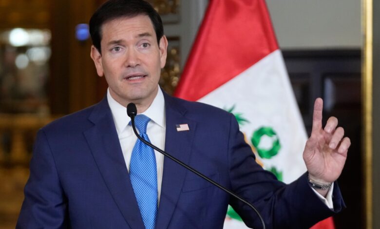 Top Democrat places hold on Trump administration’s plan to sell heavy bombs to Israel – WTOP News