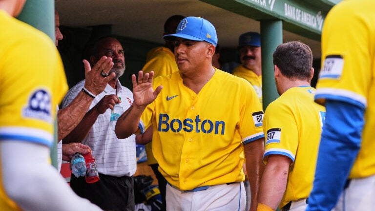 Ranger Suarez goes 7 innings, Wilyer Abreu hits key 2-run double as Red Sox beat Royals 5-1 Ranger Suarez goes 7 innings, Wilyer Abreu hits key 2-run double as Red Sox beat Royals 5-1