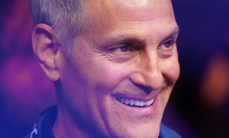 Ari Emanuel’s ‘Roll the Calls’ Takes Aim at Everyone From His Brothers to Former Business Partners Ari Emanuel’s ‘Roll the Calls’ Takes Aim at Everyone From His Brothers to Former Business Partners