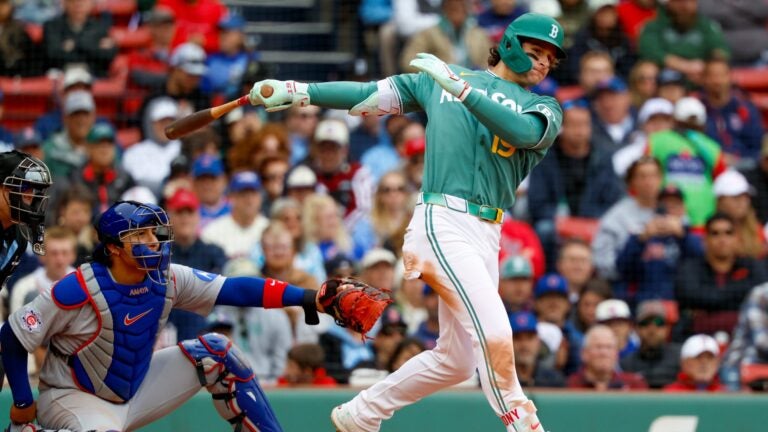 Red Sox beat Cubs 4-3 in doubleheader opener