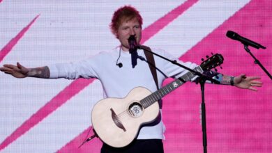 Which side Is Ed Sheeran on? Which side Is Ed Sheeran on?