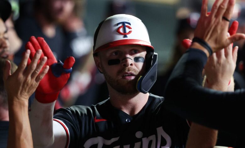 Jeffers, Clemens spark Twins’ offense in rout of Tigers Jeffers, Clemens spark Twins’ offense in rout of Tigers