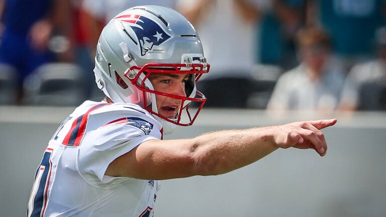 Why Troy Aikman is defending Drake Maye amid disastrous start to season Why Troy Aikman is defending Drake Maye amid disastrous start to season