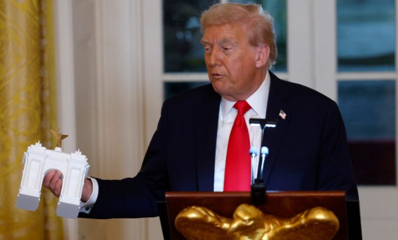 Trump wants to make his massive triumphal arch a killing machine