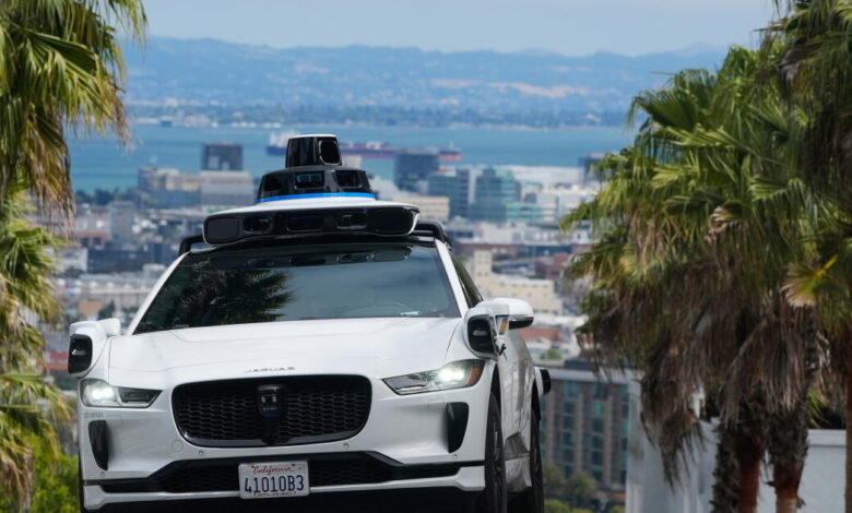 Waymo pulls over, calls cops on juvenile riders who had ‘ghost gun,’ authorities say Waymo pulls over, calls cops on juvenile riders who had ‘ghost gun,’ authorities say
