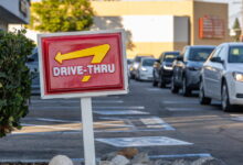 Spatula-wielding hero leaps through In-N-Out window to protect workers