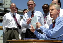 Byron Sher, an uncomfortable politician who left an indelible mark on California’s environment, dies at 98