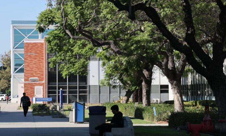 Community colleges will be able to grant more bachelor’s degrees under law signed by Newsom