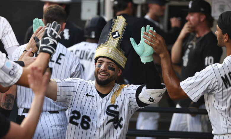 White Sox put Tommy Pham on injured list, recall Edgar Quero — giving them 3 catchers